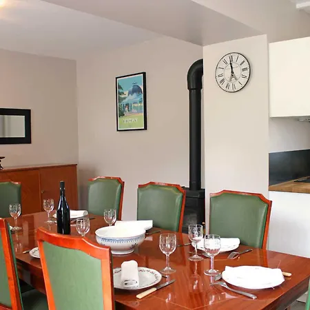 Σπίτι διακοπών Chez Mamie Avec Jardin Et Terrasse, Proche Vichy - Fr-1-489-332 Lavoine