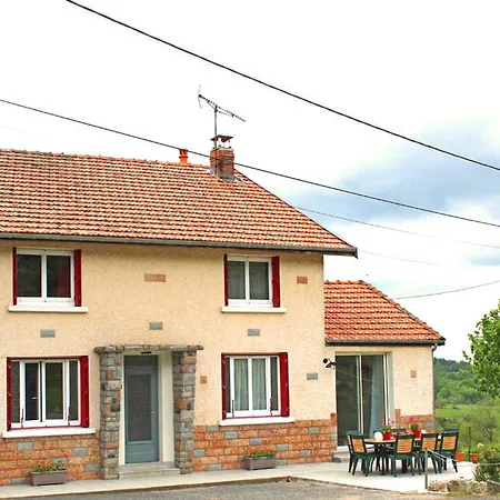 Vakantiehuis Chez Mamie Avec Jardin Et Terrasse, Proche Vichy - Fr-1-489-332 Lavoine