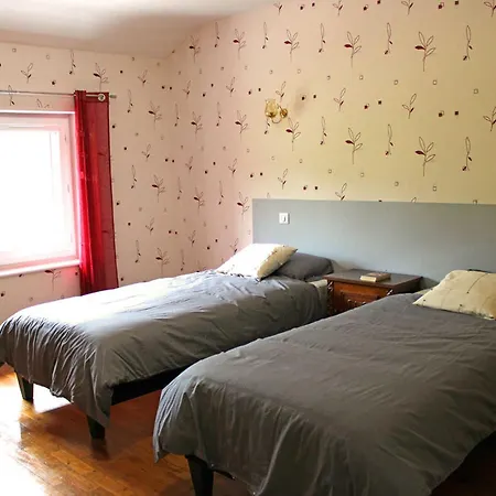 Chez Mamie Avec Jardin Et Terrasse, Proche Vichy - Fr-1-489-332 Σπίτι διακοπών Lavoine