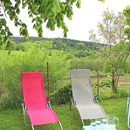 Vakantiehuis Chez Mamie Avec Jardin Et Terrasse, Proche Vichy - Fr-1-489-332 Lavoine