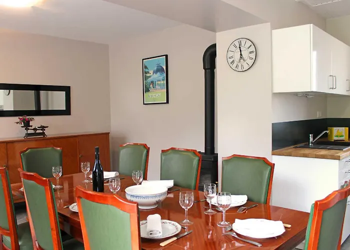 Chez Mamie Avec Jardin Et Terrasse, Proche Vichy - Fr-1-489-332 * Lavoine